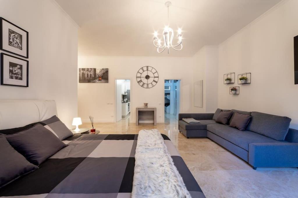 San Babila - Luxury Milanese Apartment 외부 사진