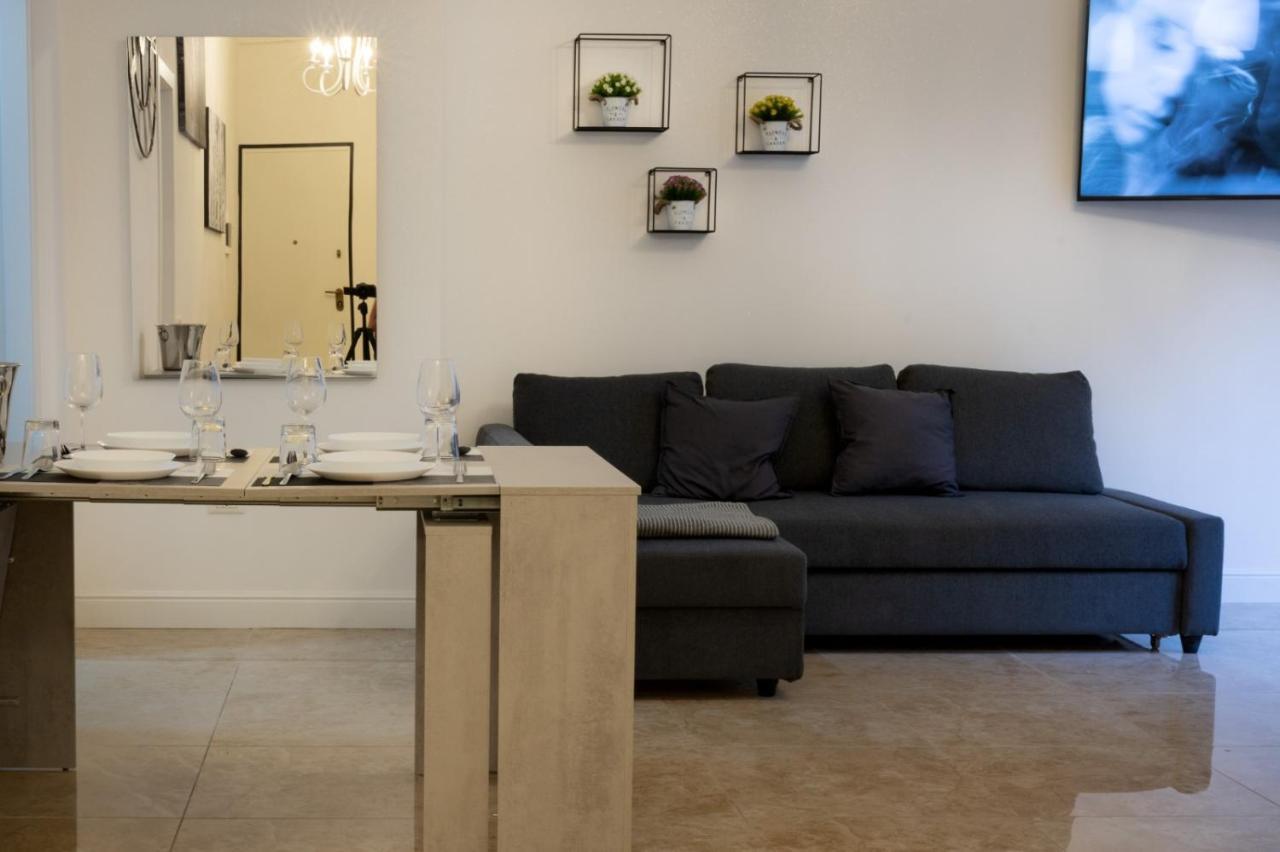 San Babila - Luxury Milanese Apartment 외부 사진