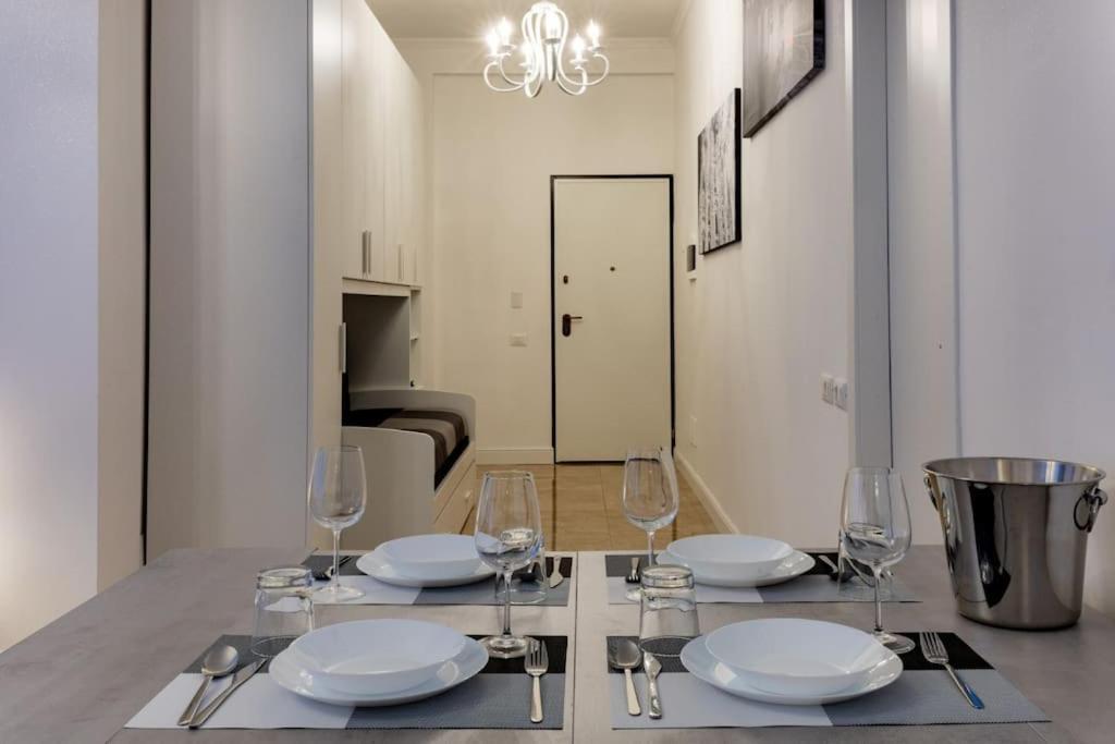 San Babila - Luxury Milanese Apartment 외부 사진