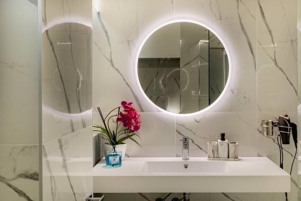 San Babila - Luxury Milanese Apartment 외부 사진
