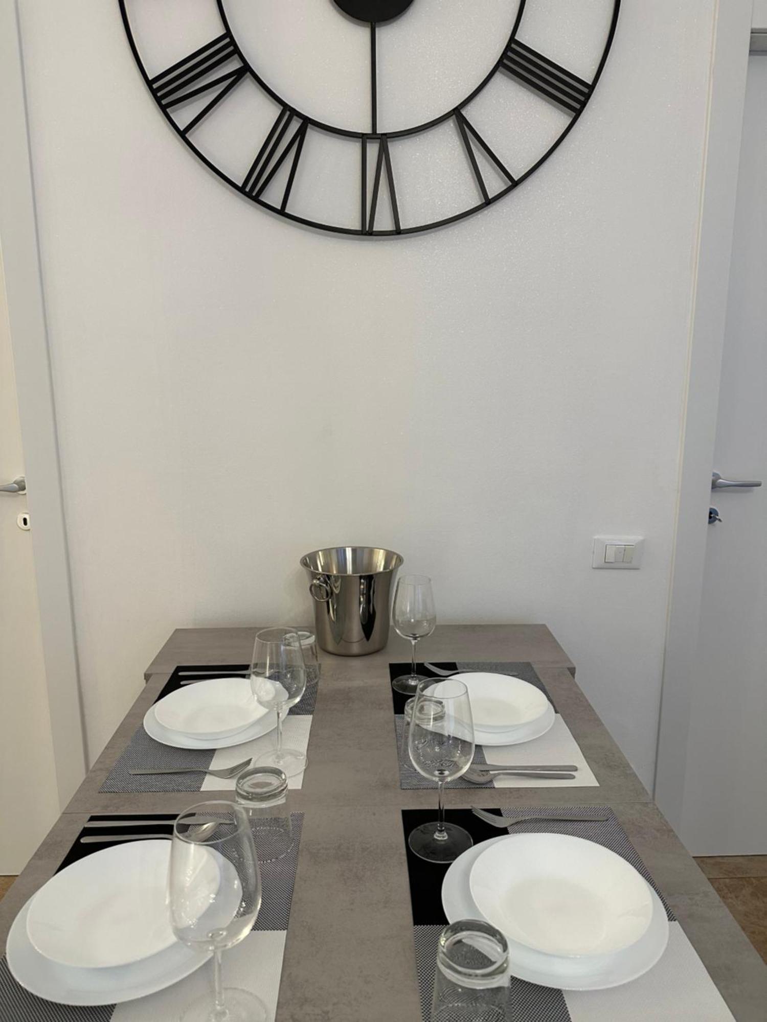 San Babila - Luxury Milanese Apartment 외부 사진